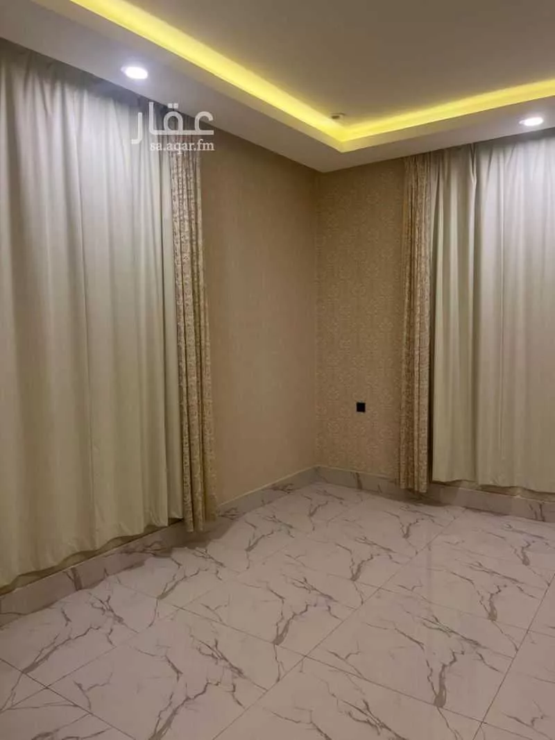 3 bedroom apartment in Al Malqa 4