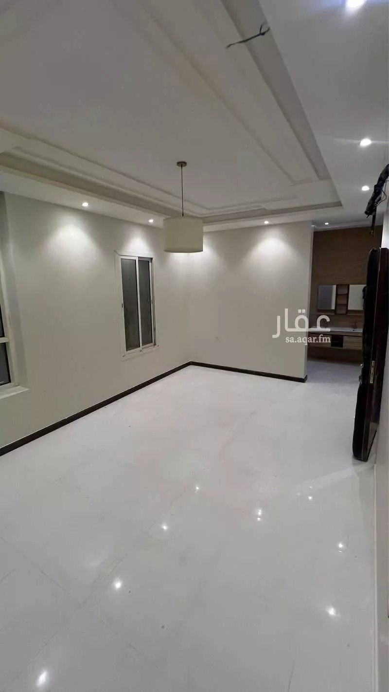 4 bedroom apartment in Al Rawdah 5
