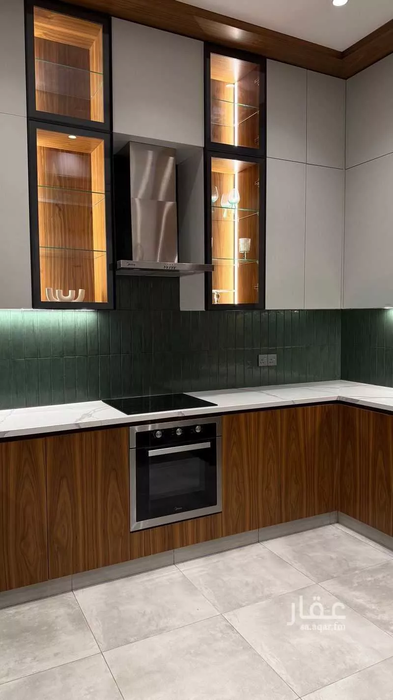 شقة 2 غرف في الملقا 4