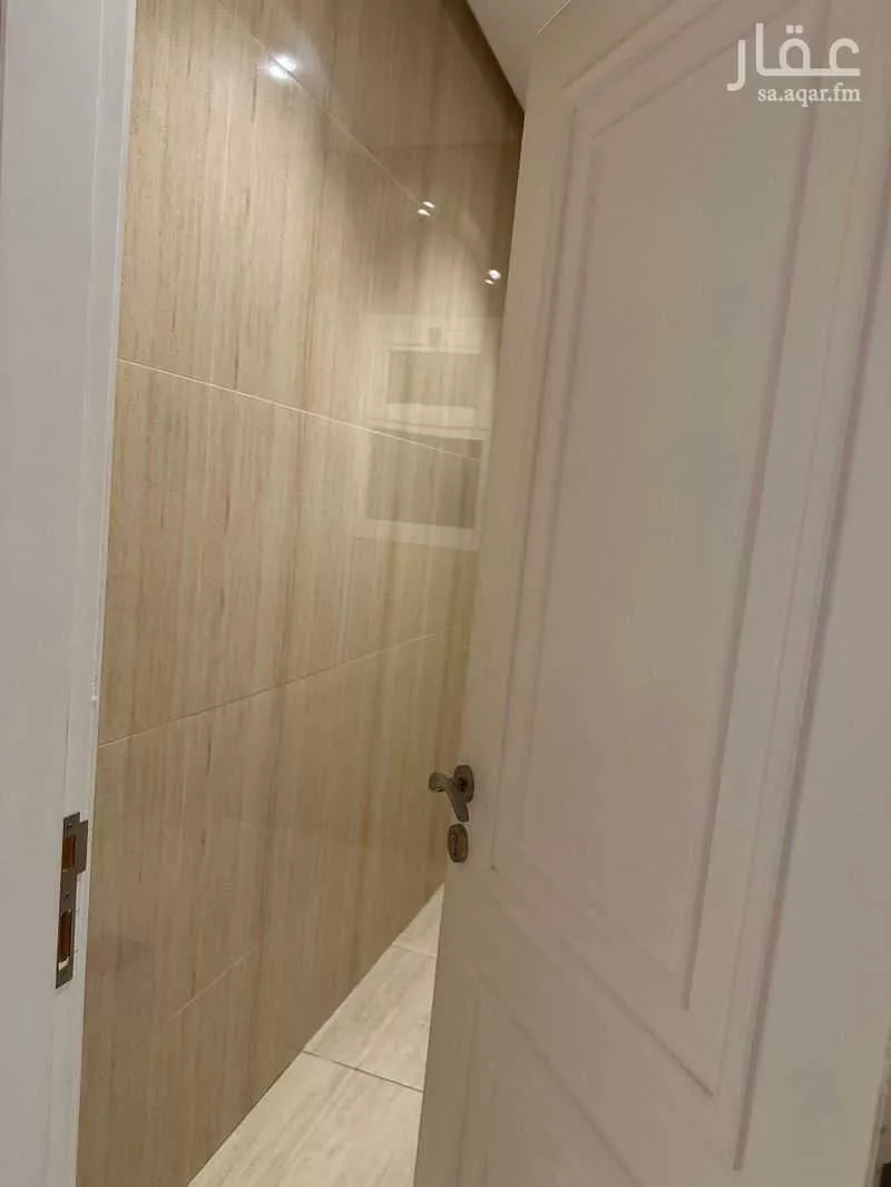 3 bedroom apartment in Al Yasmin 3