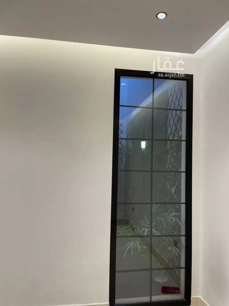 شقة 4 غرف في الملقا 5