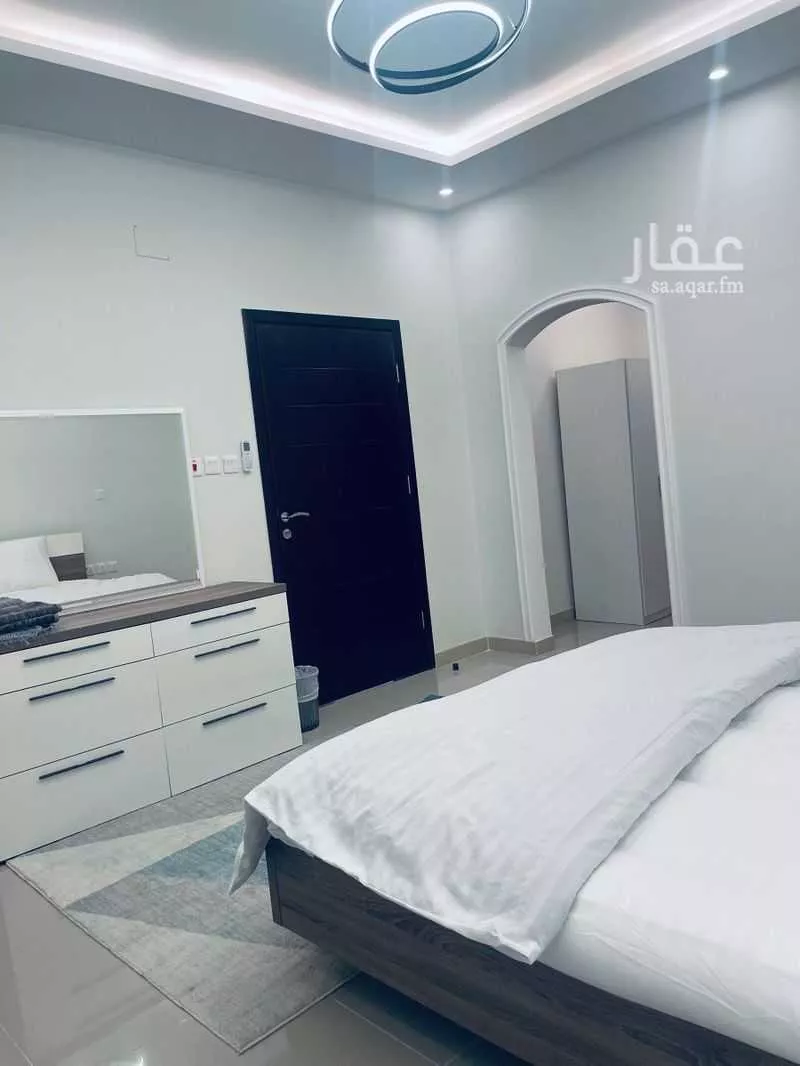 3 bedroom apartment in King Fahd, Madinah 6