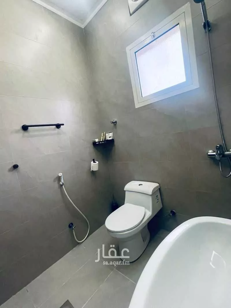 3 bedroom apartment in King Fahd, Madinah 23