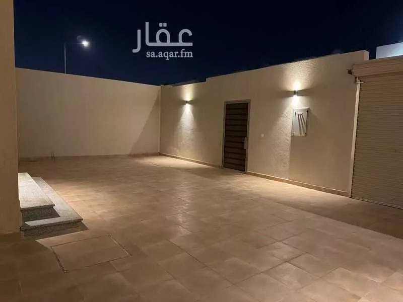 فيلا 6 غرف في الجنادرية 3