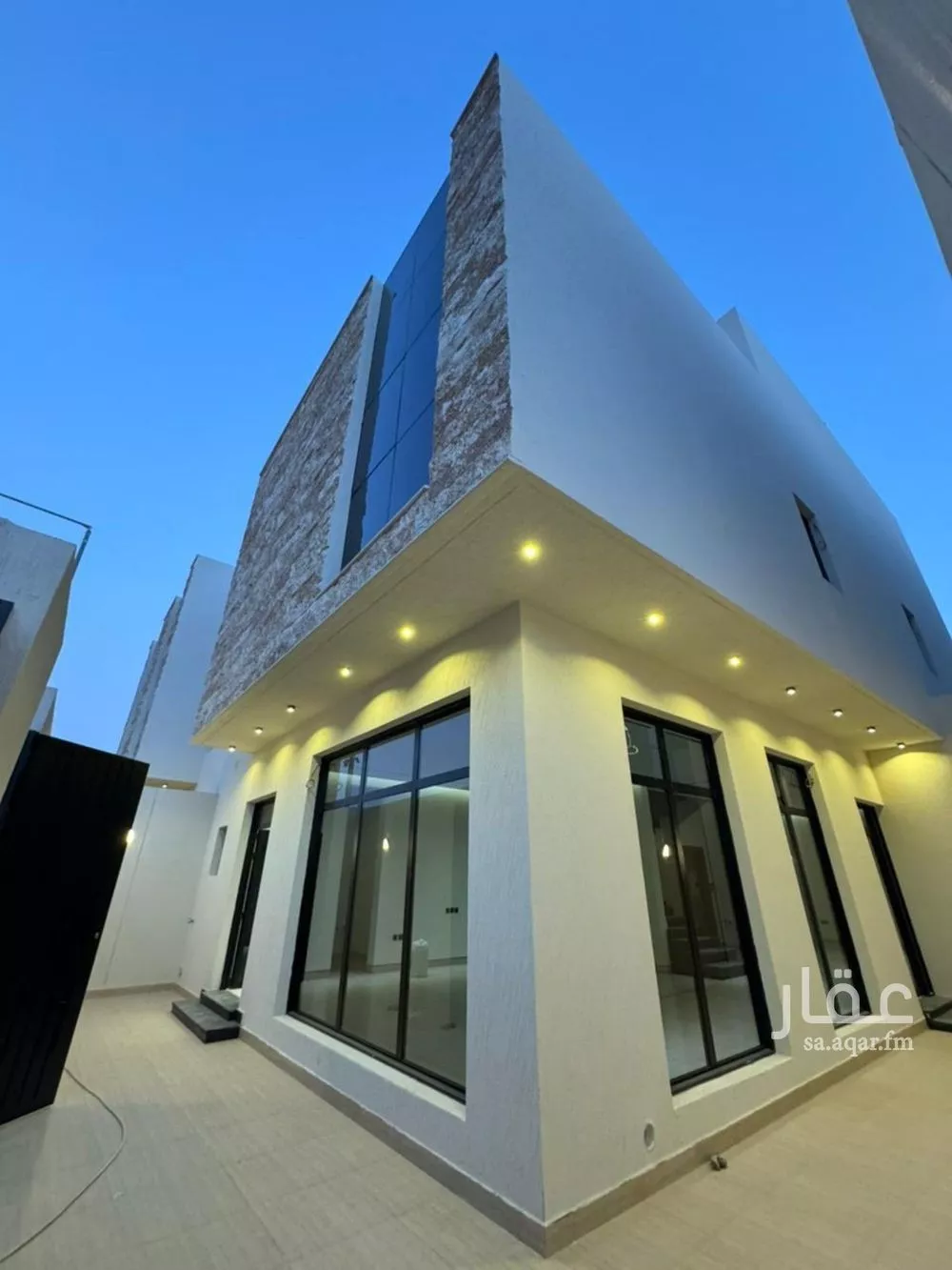 4 bedroom villa in Al Narjis 3