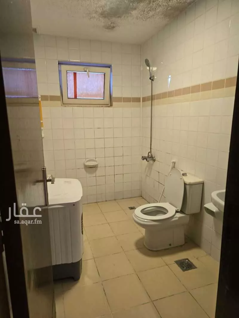 2 bedroom apartment in Al Sharafiyah, Jeddah 21