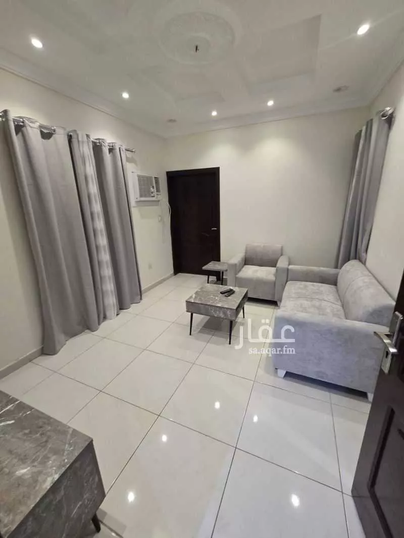 2 bedroom apartment in Al Hamdaniyah, Jeddah 6