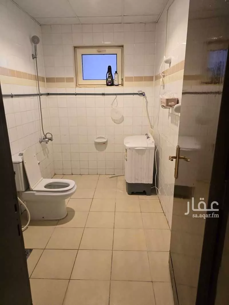 2 bedroom apartment in Al Sharafiyah, Jeddah 13