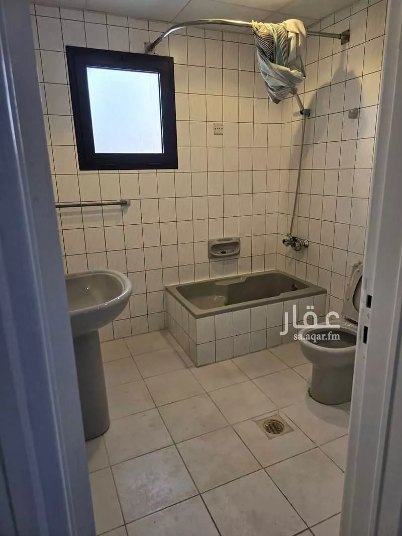 2 bedroom apartment in Al Safa, Jeddah 10