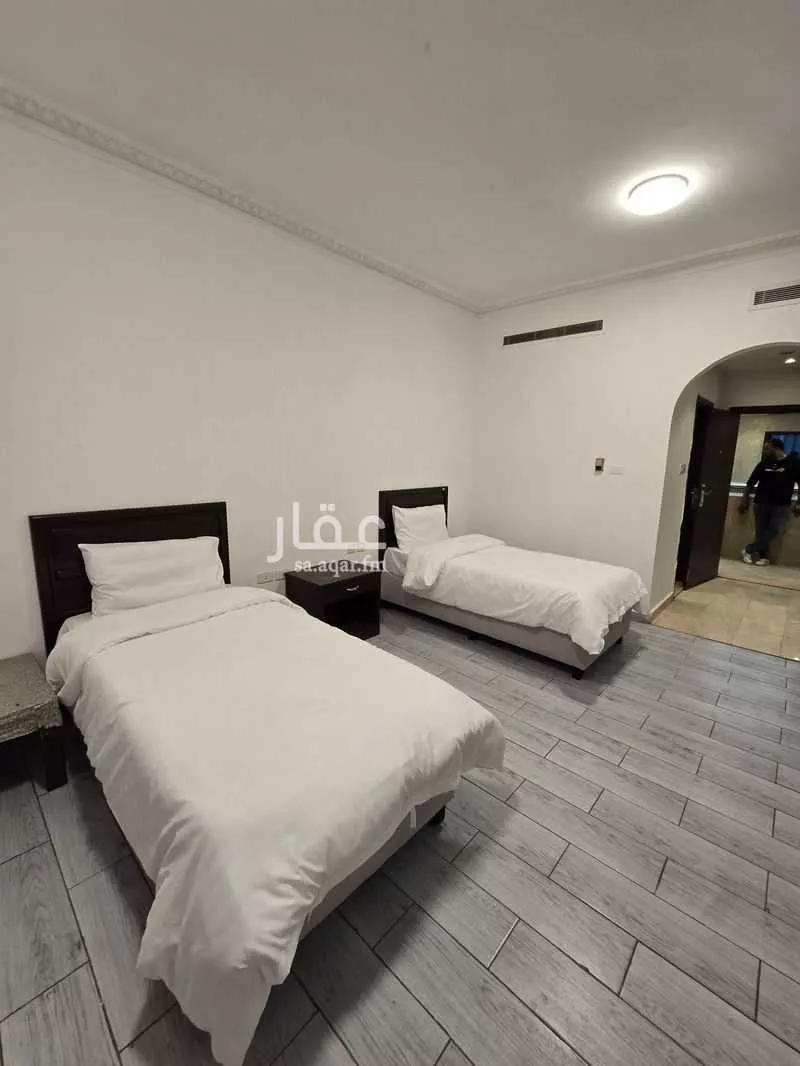 1 bedroom apartment in Al Sharafiyah, Jeddah 14
