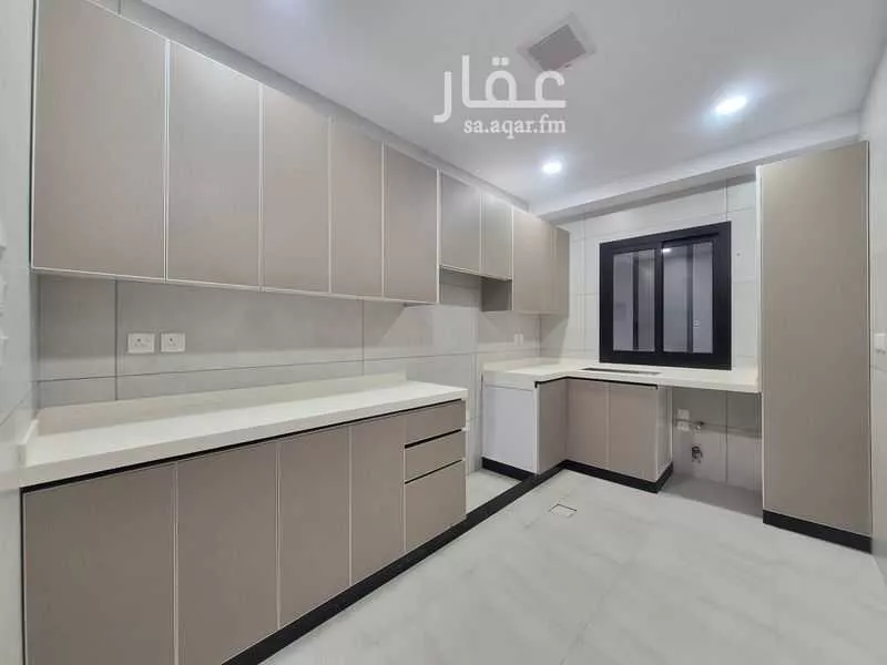 2 bedroom apartment in Al Aziziyah, Jeddah 7