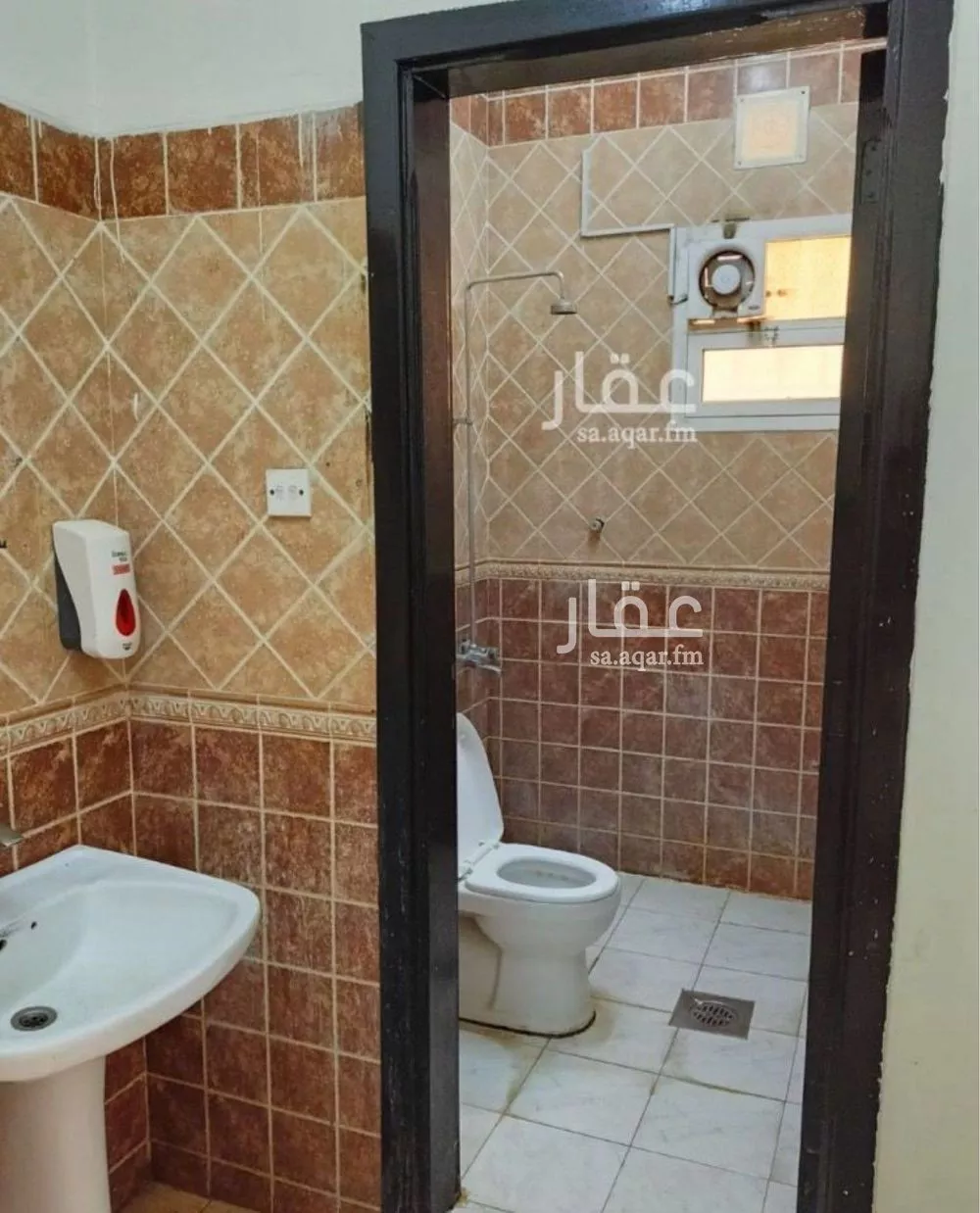 شقة 1 غرف في الخليج 5