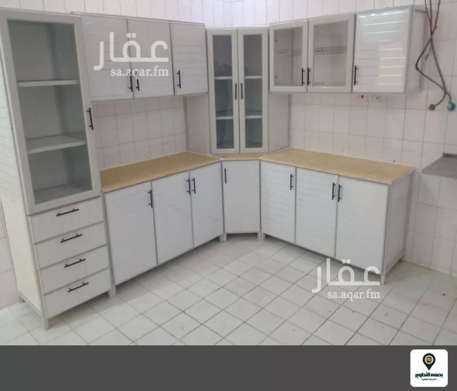 شقة 3 غرف في الخليج 4