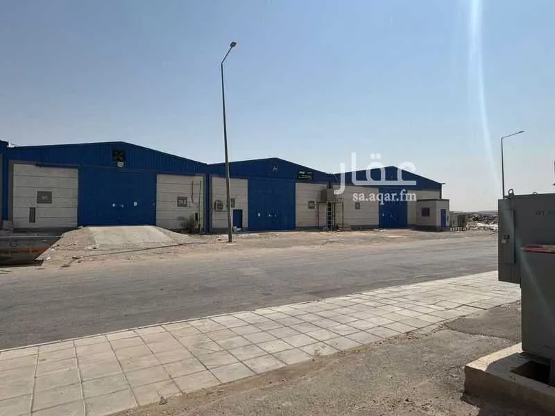 1 bedroom warehouse in Al Mishal, Riyadh 3