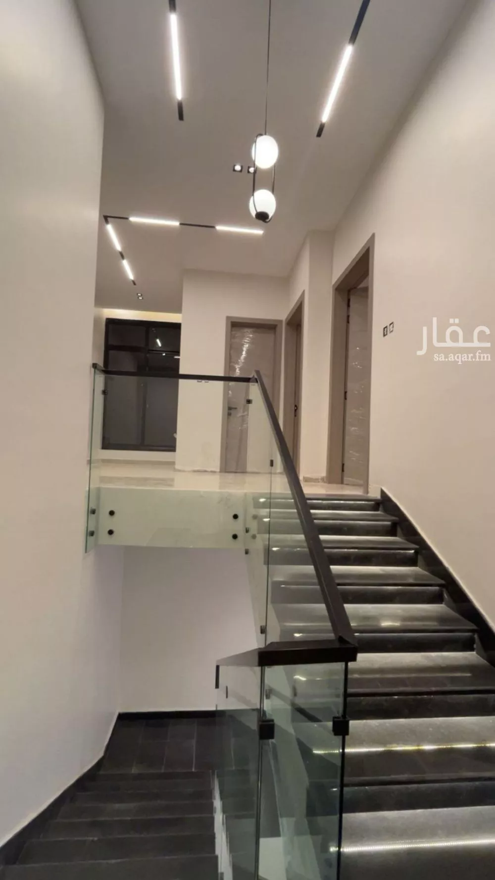 فيلا 6 غرف في الرمال 3