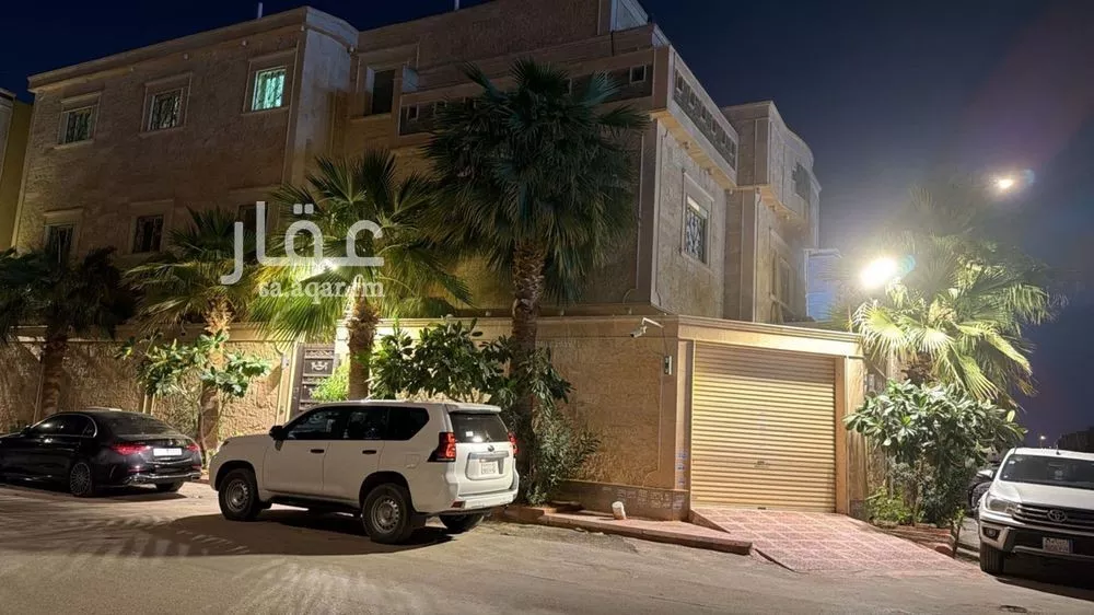 5 bedroom villa in Al Rimal 1