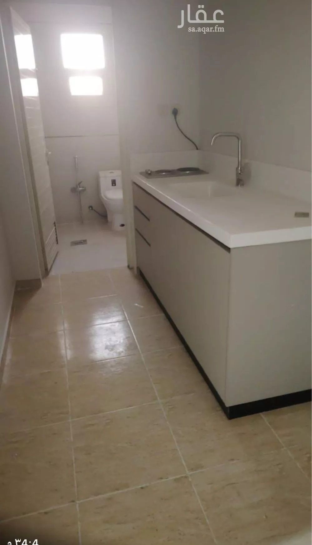 مكتب 1900 م² في المصانع 5