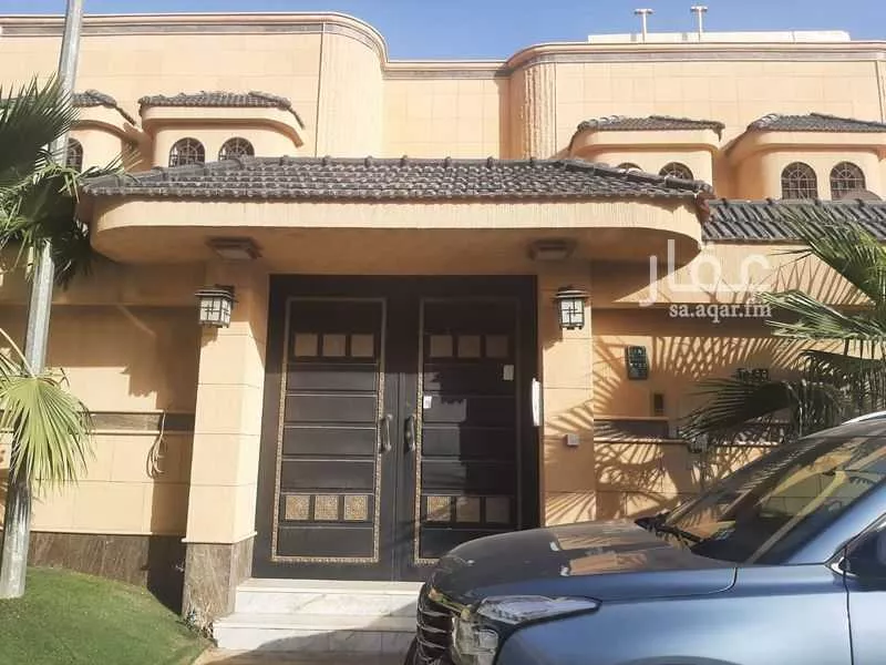 فيلا 6 غرف في العقيق 1