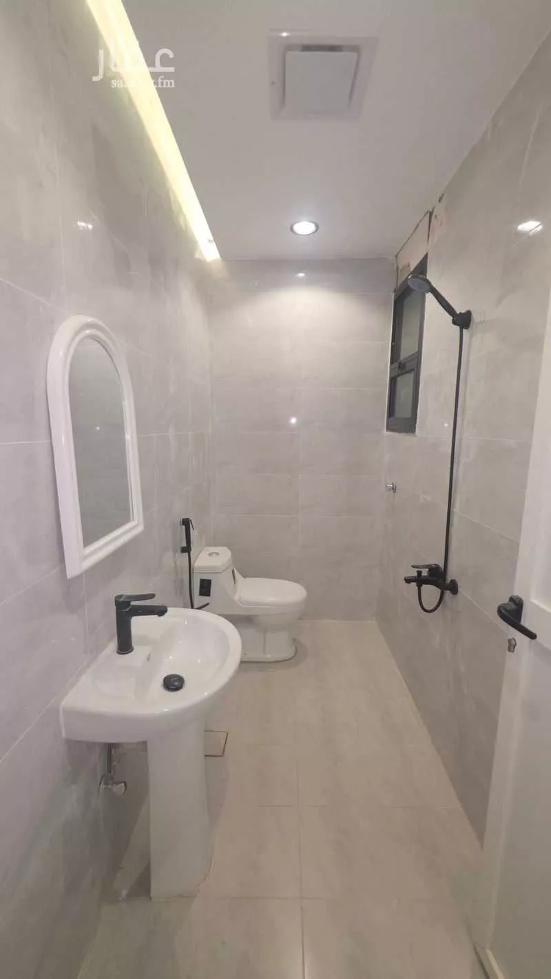 عقار 8 غرف في الشرفية، الرياض 14