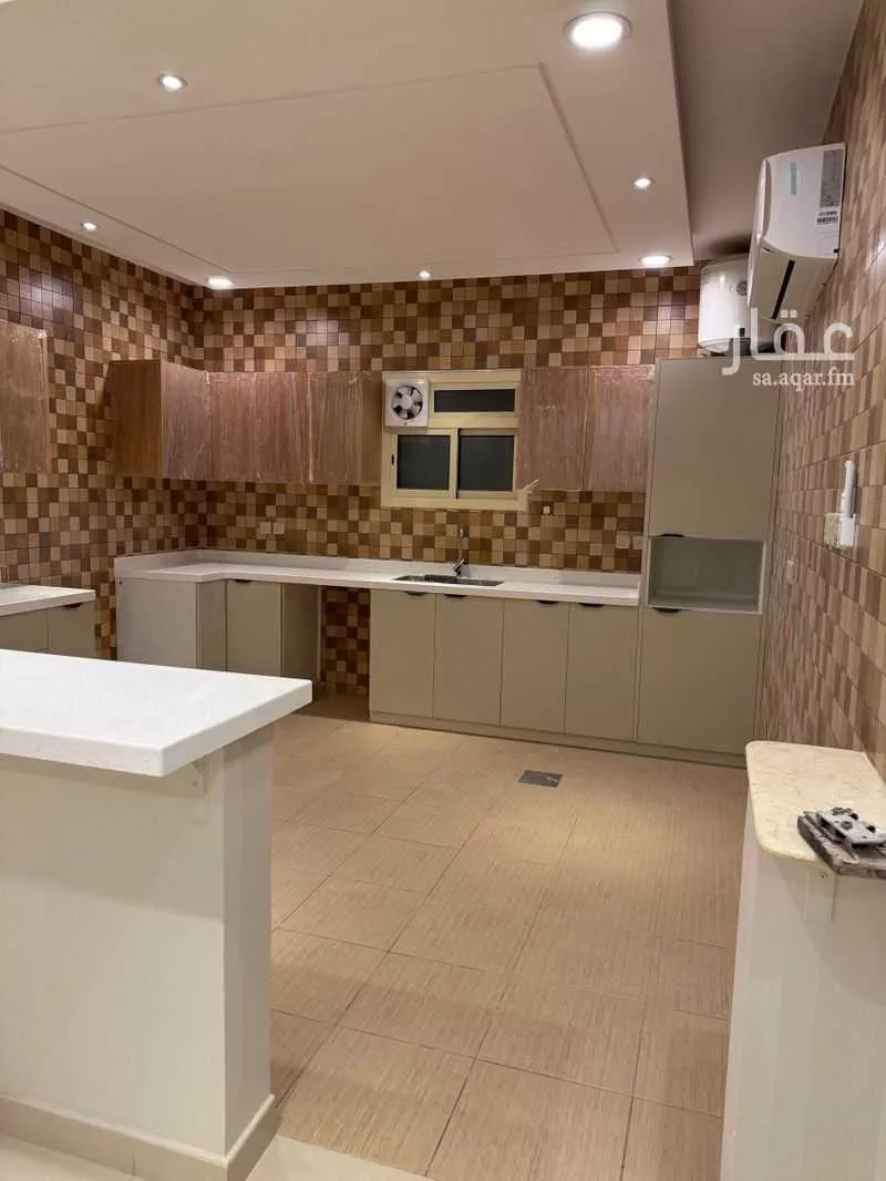 فيلا 12 غرف في الياسمين 5