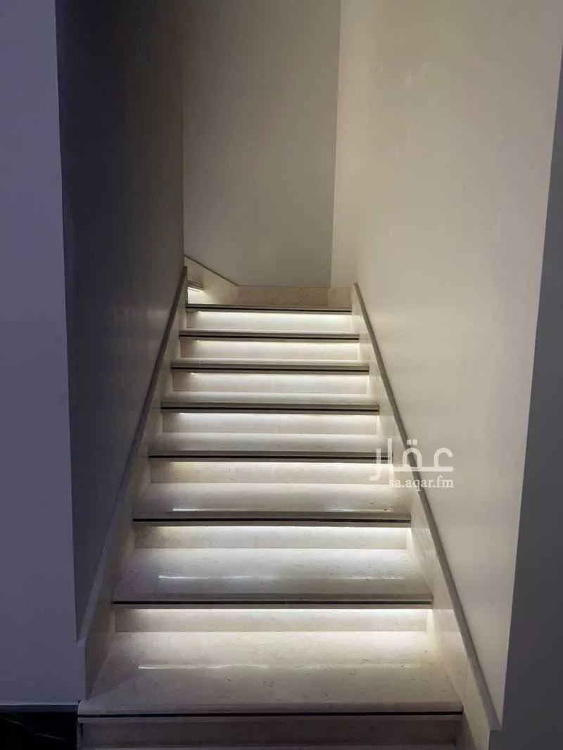 40 bedroom building in Al Narjis, Riyadh 8