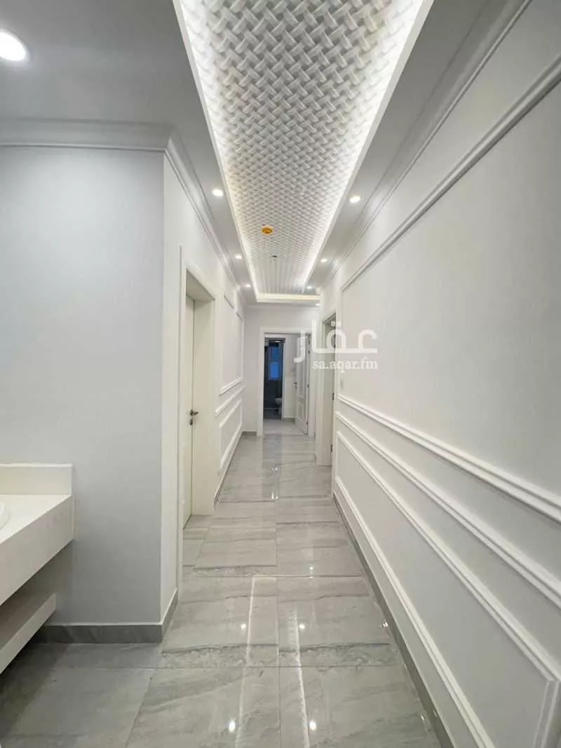 شقة 5 غرف في الحمرا 1