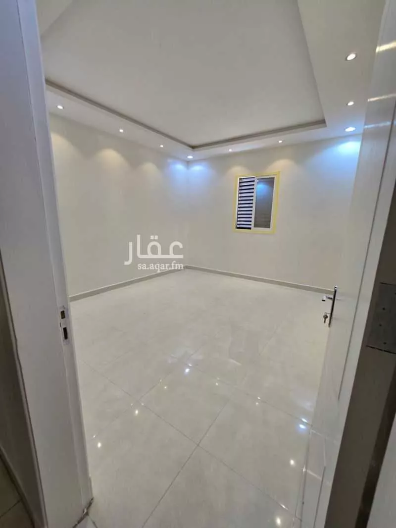 6 bedroom apartment in Al Mahdiyyah 4
