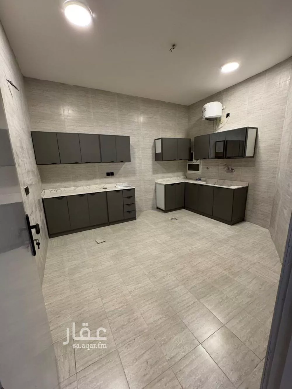 دور 4 غرف في الملز 1