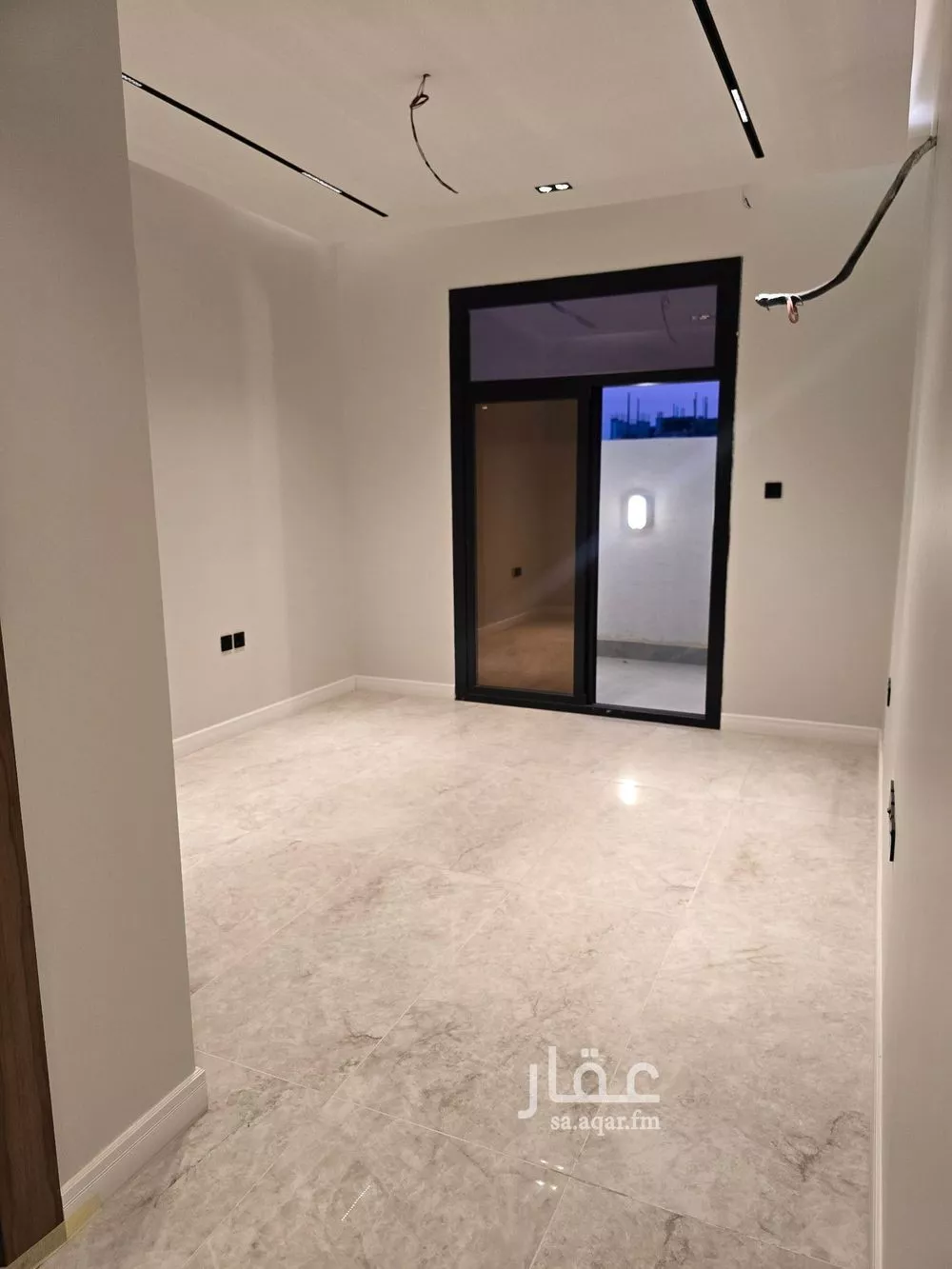 دور 4 غرف في العارض 5