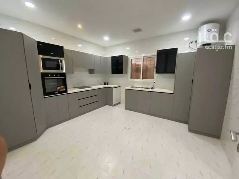 شقة 4 غرف في طيبة 2