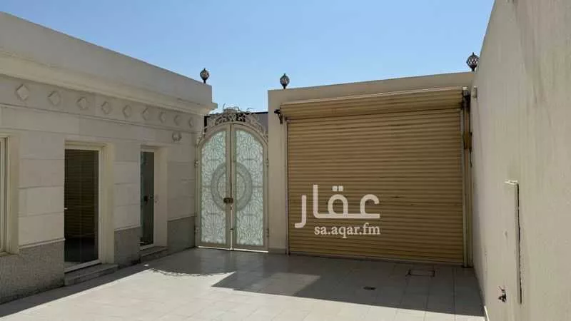 فيلا 6 غرف في البحيرة 3