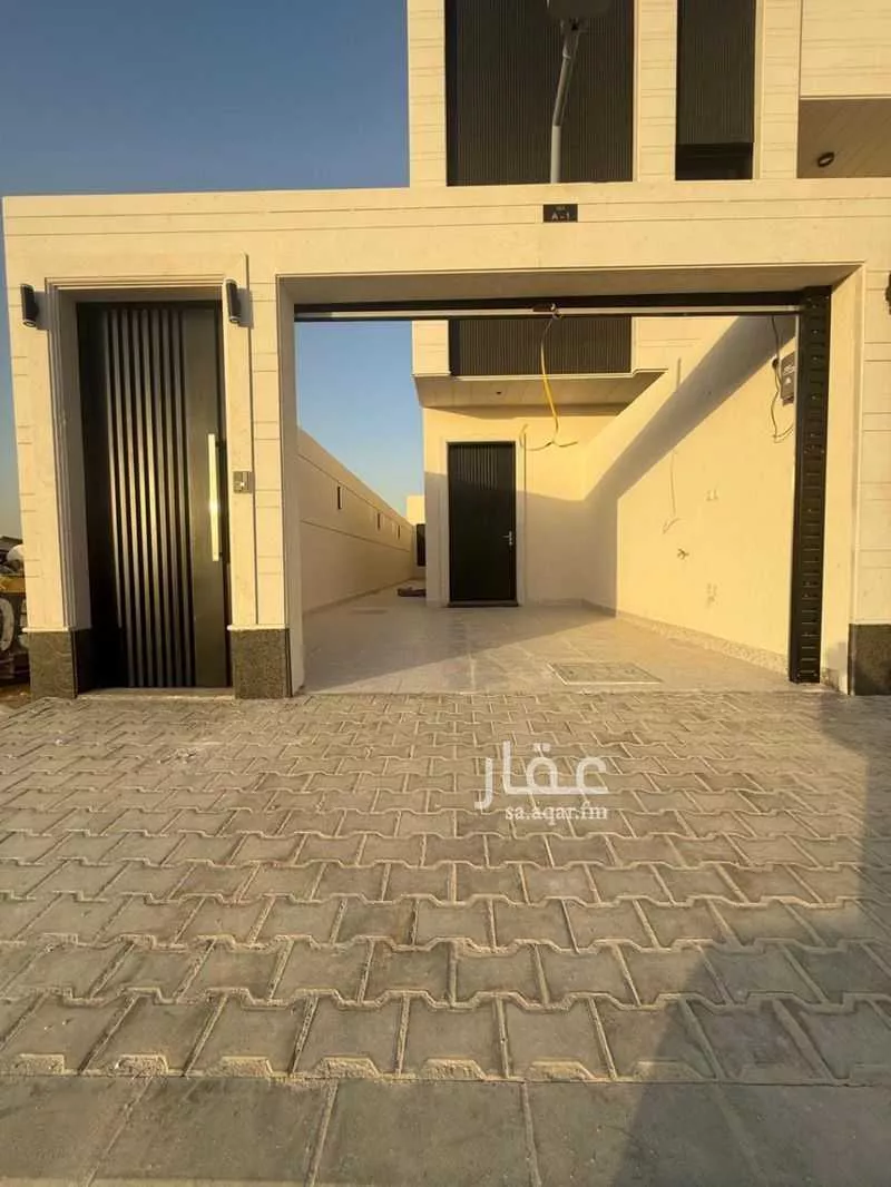 5 bedroom floor in Dahiat Namar 4