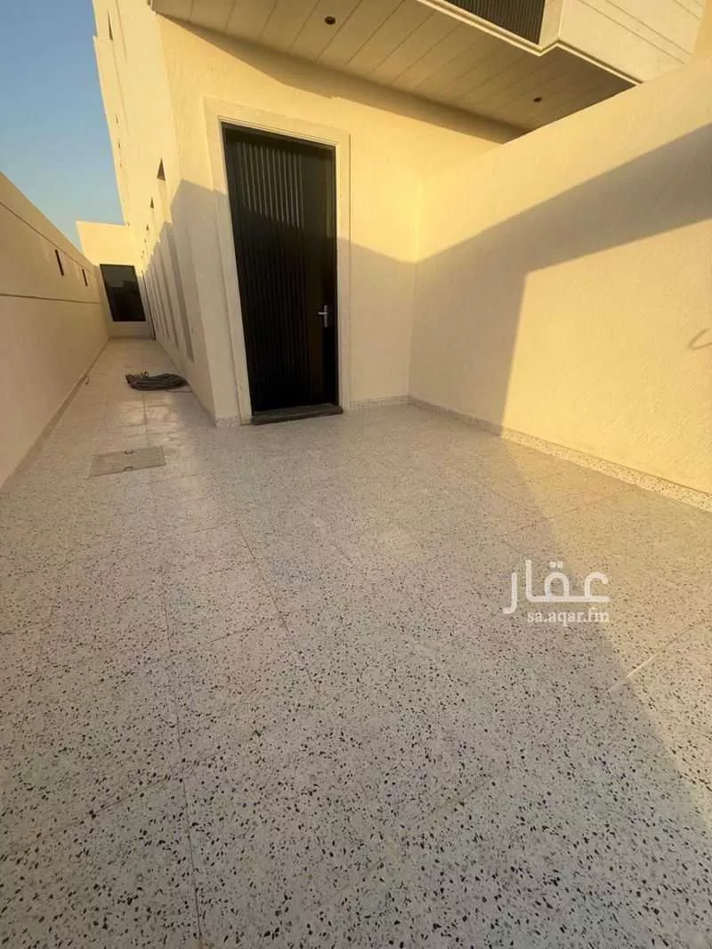 5 bedroom floor in Dahiat Namar 5