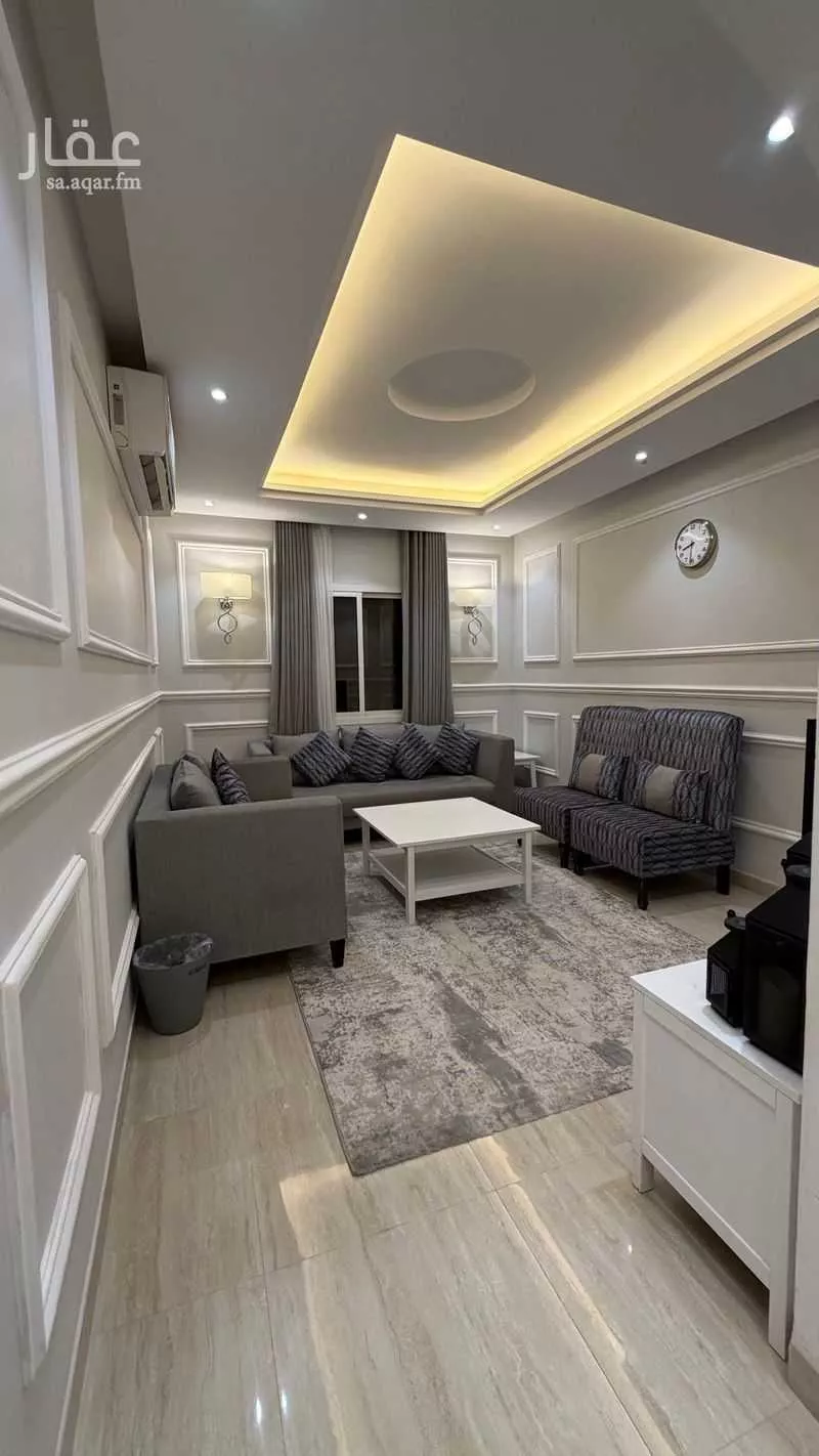 شقة 4 غرف في الملقا 1