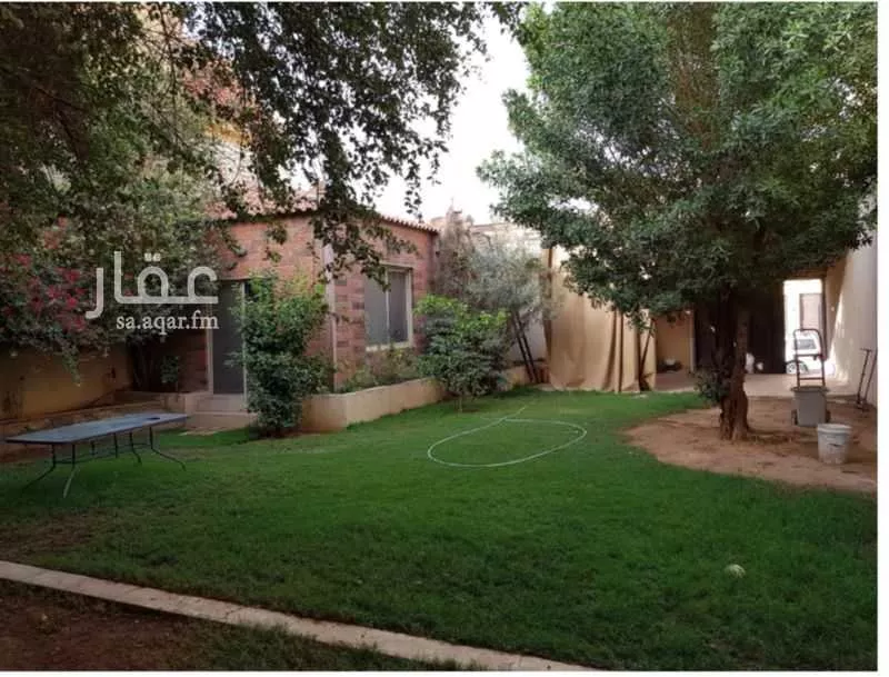 8 bedroom villa in Qurtubah 2