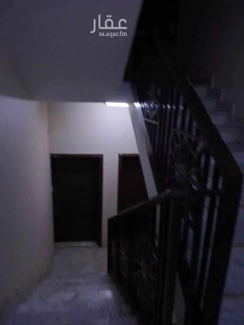 عمارة 1020 م² في الروابي 5