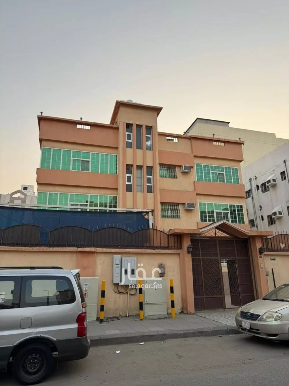 400 sqm building in Al Jamiah 3