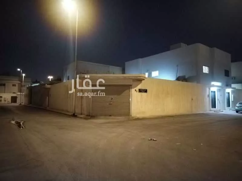 343 sqm land in Al Malaz 2