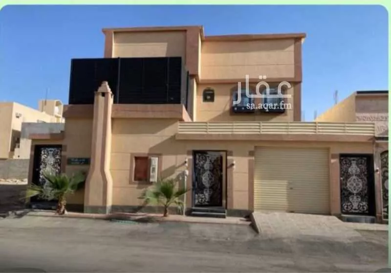 333 sqm building in Al Janadriyah 2