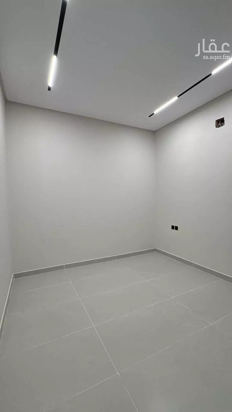 4 bedroom villa in Dhahrat Namar, Riyadh 23