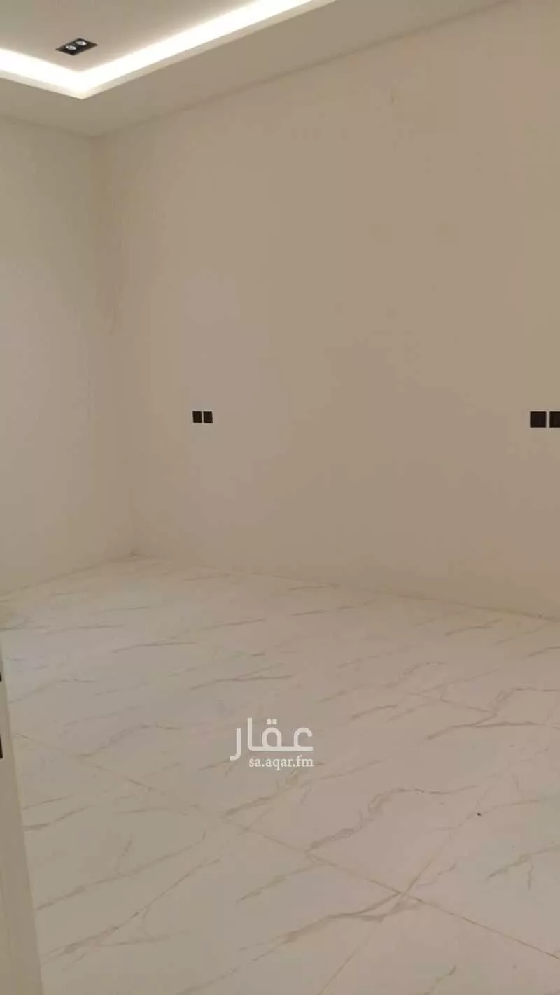 3 bedroom floor in Tuwaiq 2
