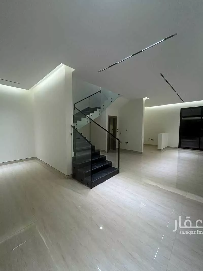 فيلا 6 غرف في النرجس 4