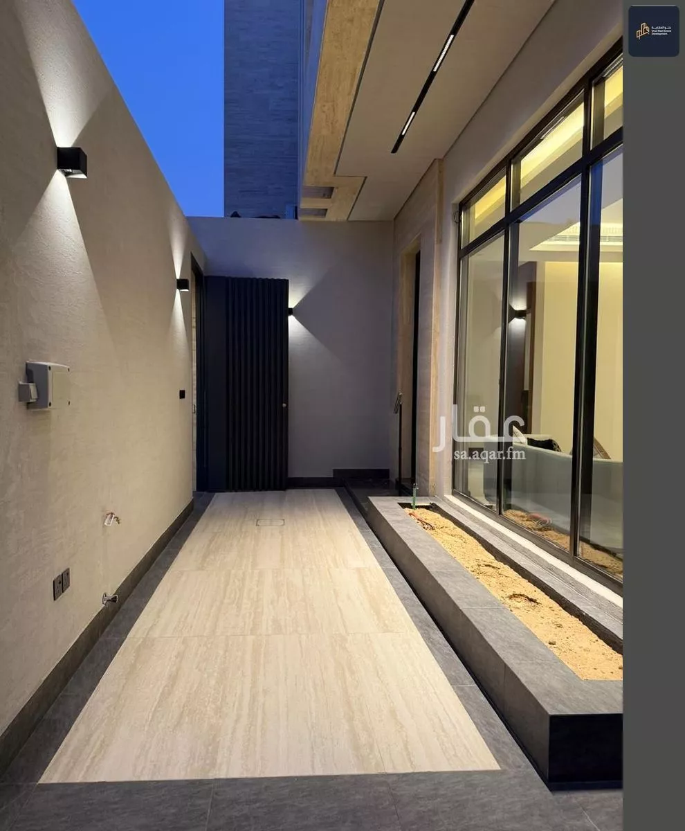 5 bedroom villa in Al Narjis 4