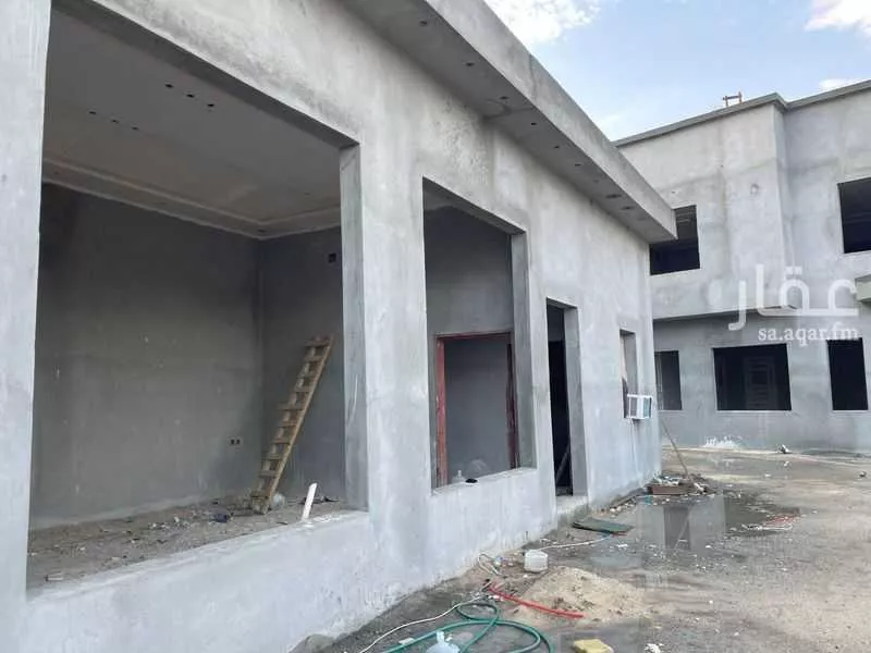 فيلا 6 غرف في الرمال 3