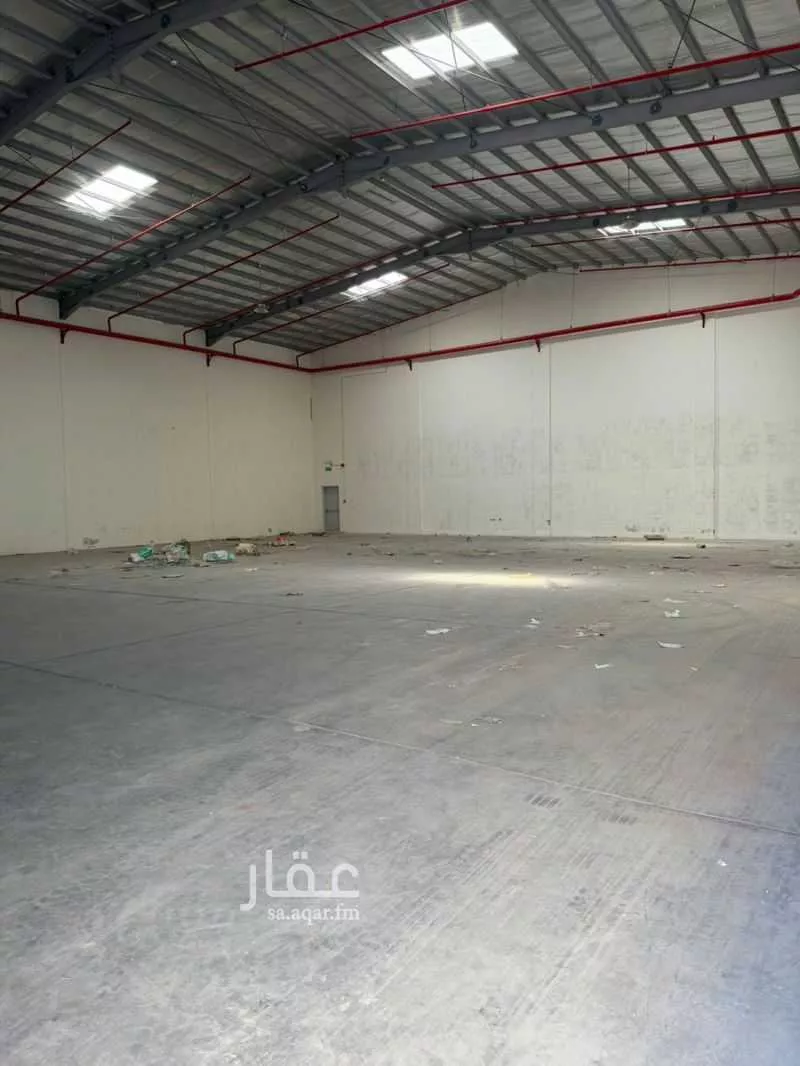 مستودع 883 م² في السلي 2