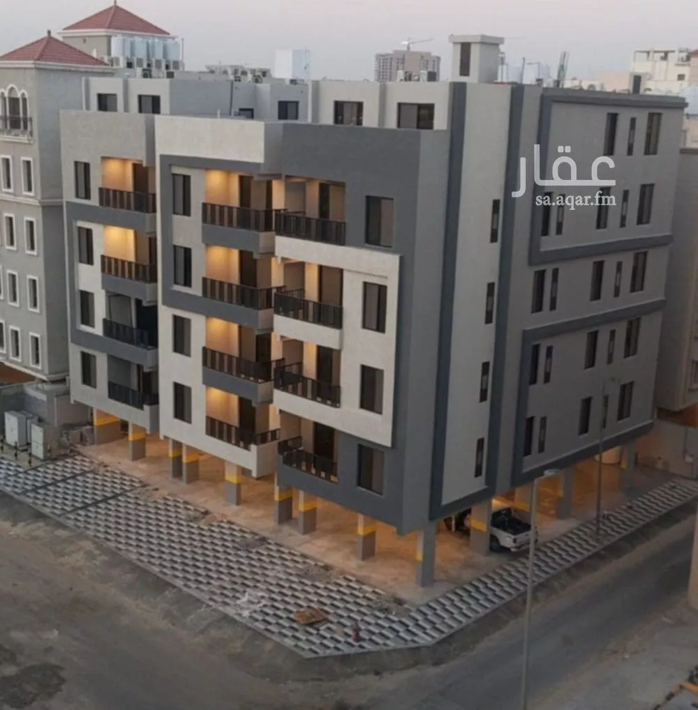 5 bedroom apartment in Al Hamra 2
