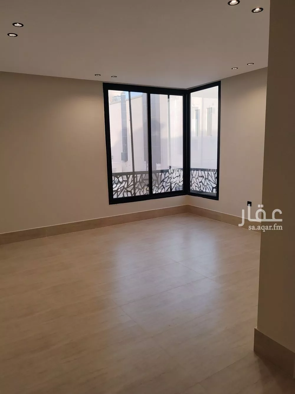 شقة 5 غرف في الحمرا 5