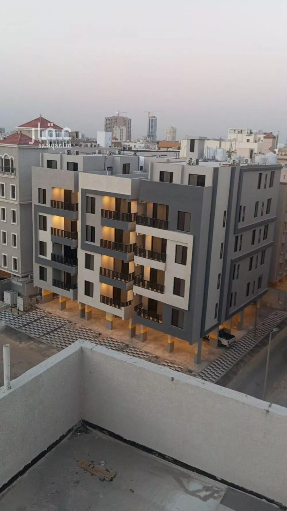 شقة 5 غرف في الحمرا 5