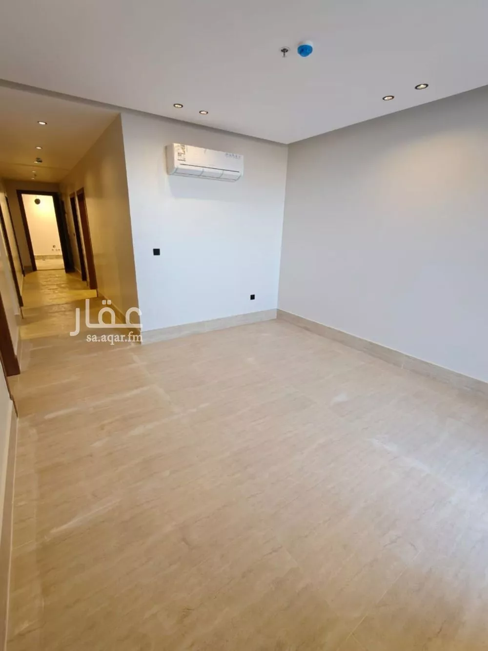 5 bedroom apartment in Al Hamra 5