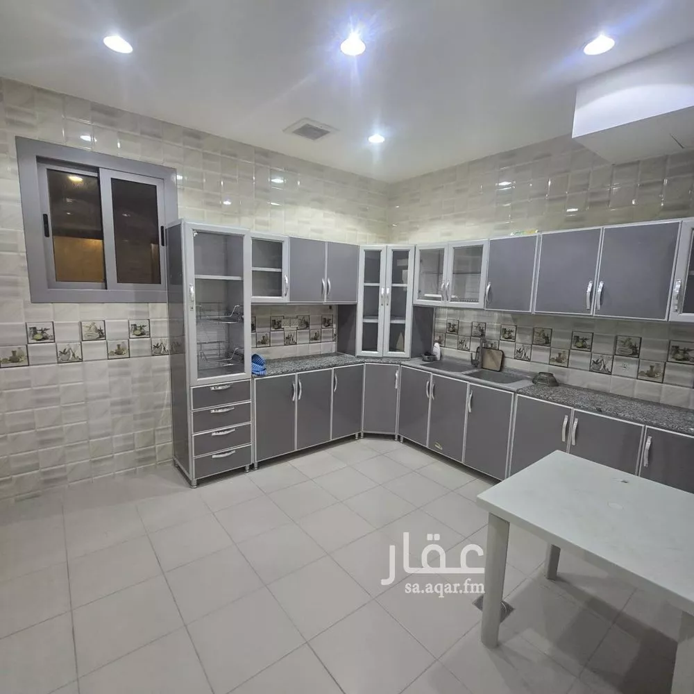 دور 3 غرف في النرجس 2